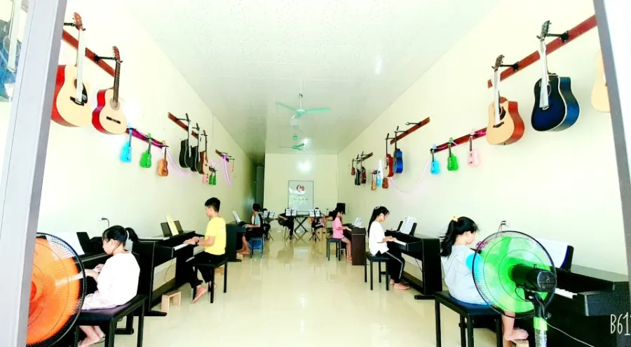Trung Tâm Âm Nhạc Vĩnh Lộc