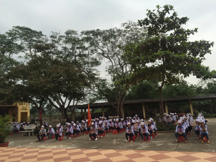 Trường Tiểu Học & THCS Tân Thịnh