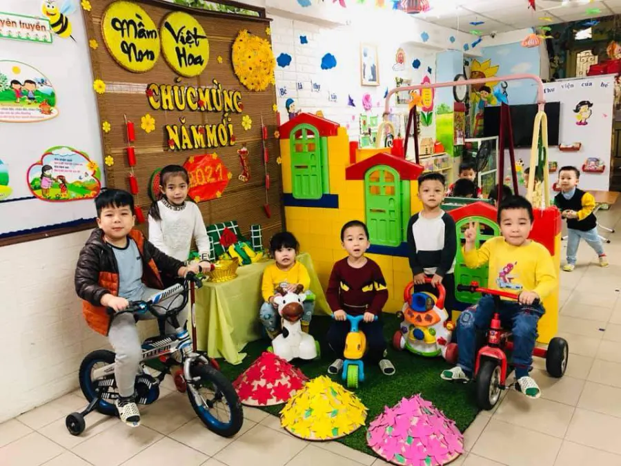 Trường Mầm Non Việt Hoa