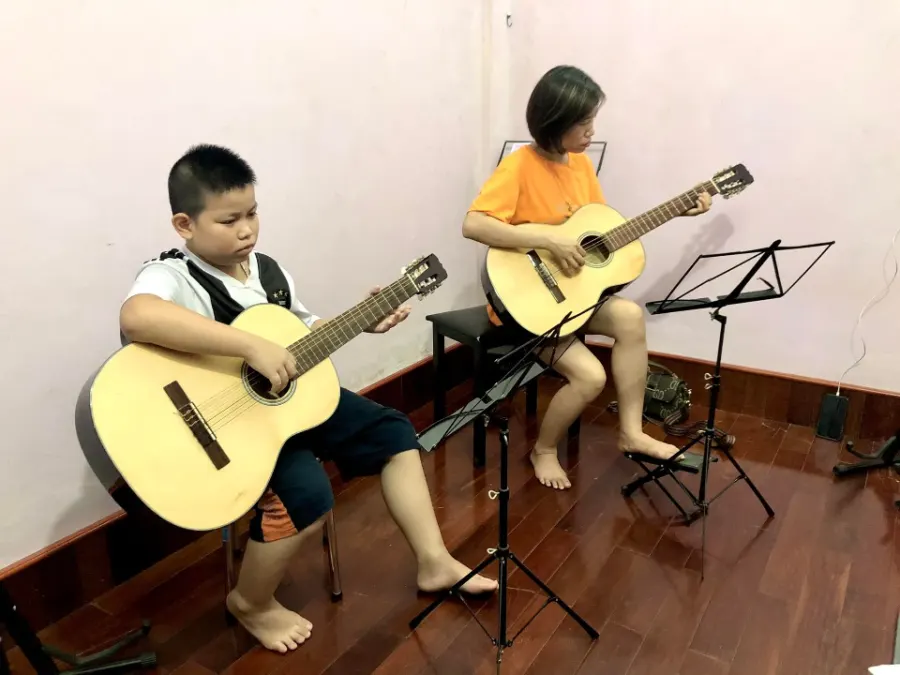 Trung Tâm Âm Nhạc Bright Star