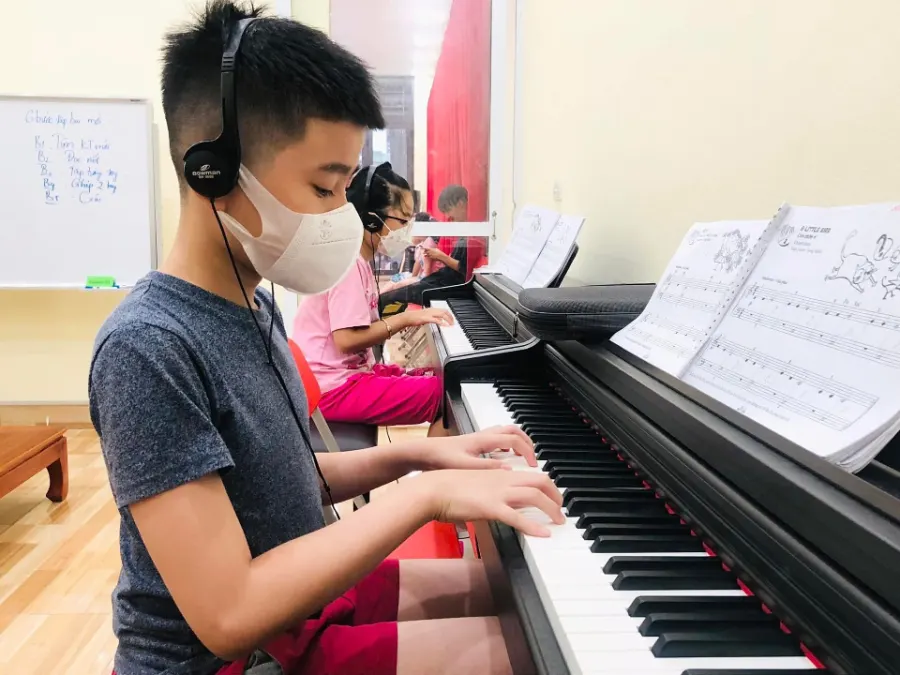 Trung Tâm Nghệ Thuật Hoa Hướng Dương (SFAC)