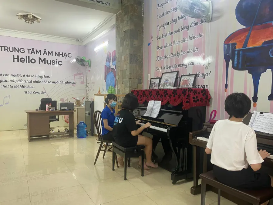 Trung Tâm Âm Nhạc Hello Music