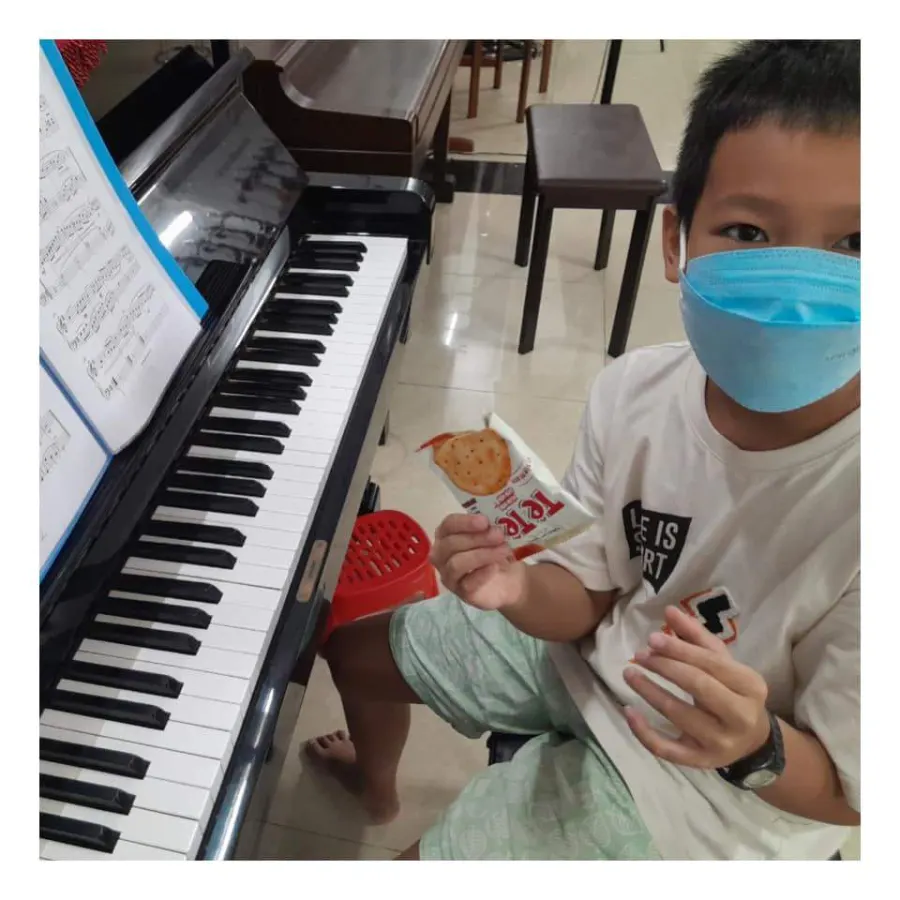 Trung Tâm Âm Nhạc Hello Music