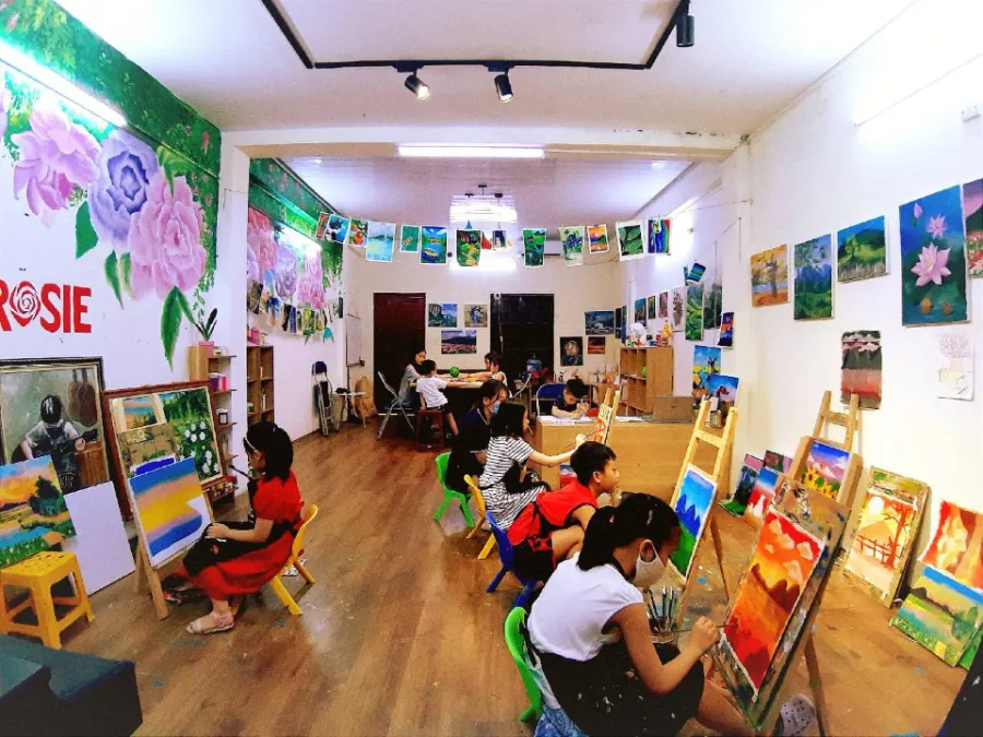 Trung Tâm Mỹ Thuật Rosie