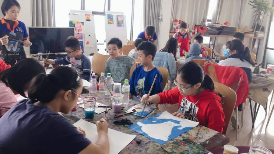 Trung Tâm Mỹ Thuật World Art