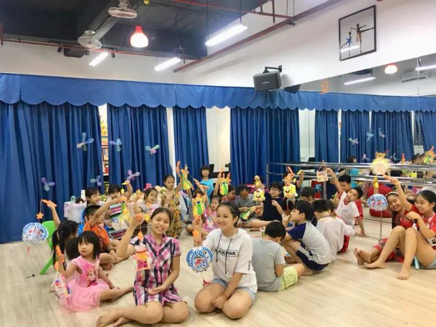 Trung Tâm Bồi Dưỡng Kỹ Năng Ngôi Sao Việt
