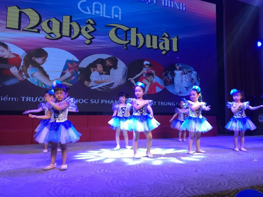 Trung Tâm Nghệ Thuật Vân Canh Art