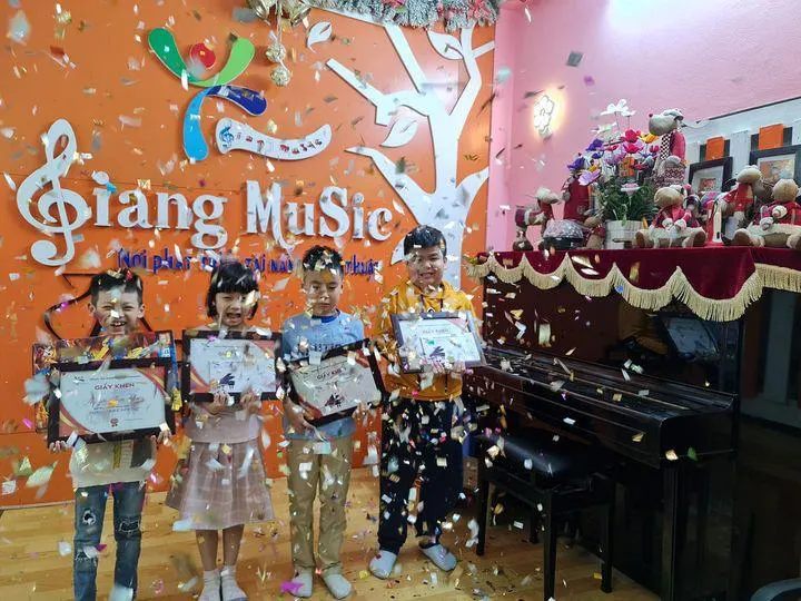 Trung Tâm Nghệ Thuật Giang Music