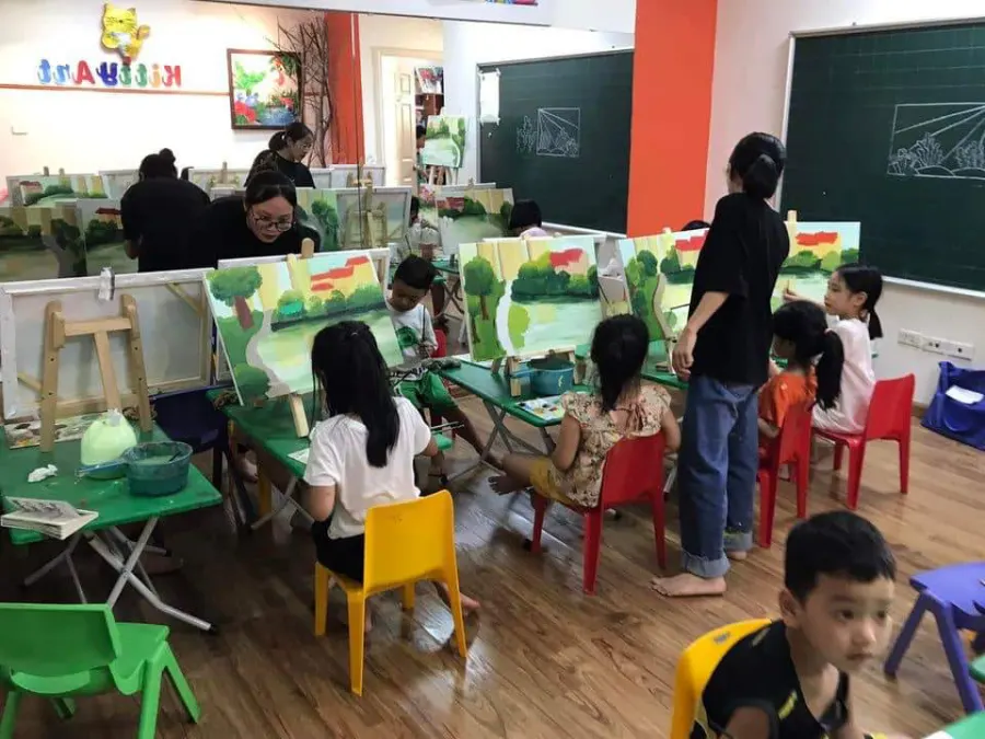 Lớp Mỹ Thuật Trẻ Em Kitty Art