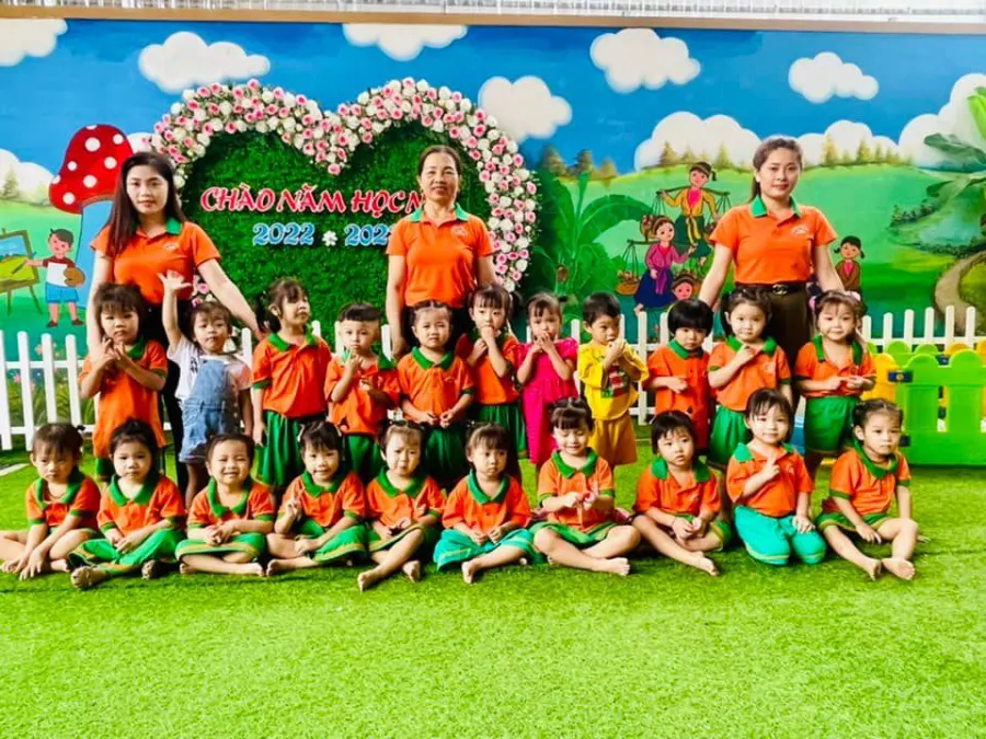 Trường Mầm Non Hoa Hồng