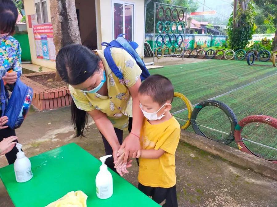 Trường Mầm Non Hạ Trung