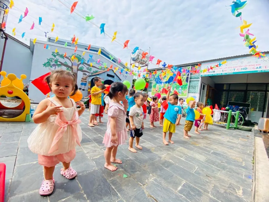 Trường Mẫu Giáo Măng Non (Bamboo Shoot Kindergarten)