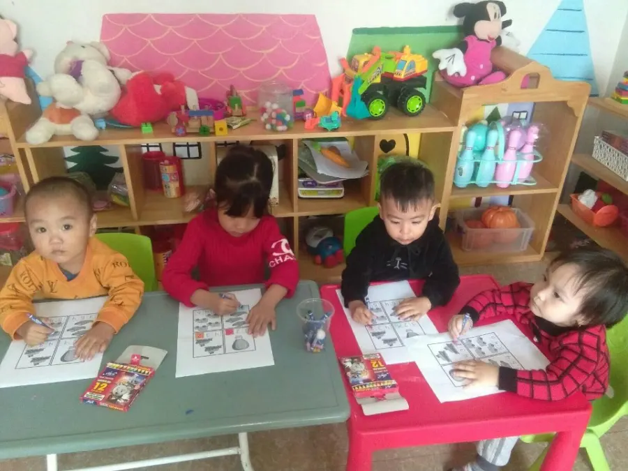 Trường Mầm Non Hoa Sữa