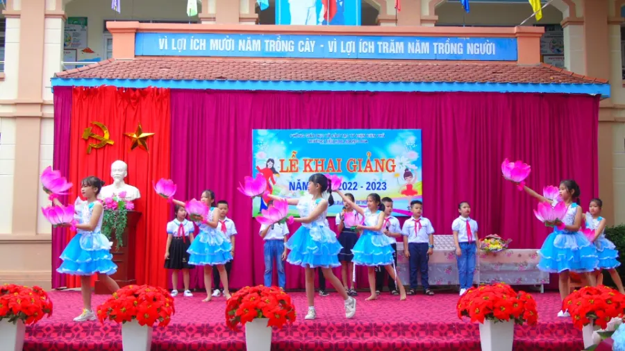Trường Tiểu Học Noong Bua