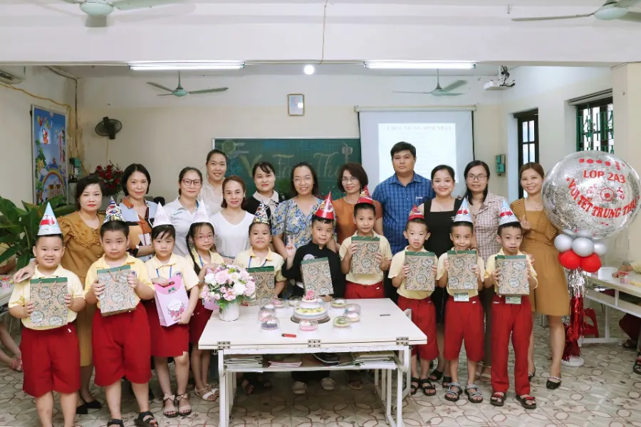Trường Tiểu Học Phạm Hồng Thái