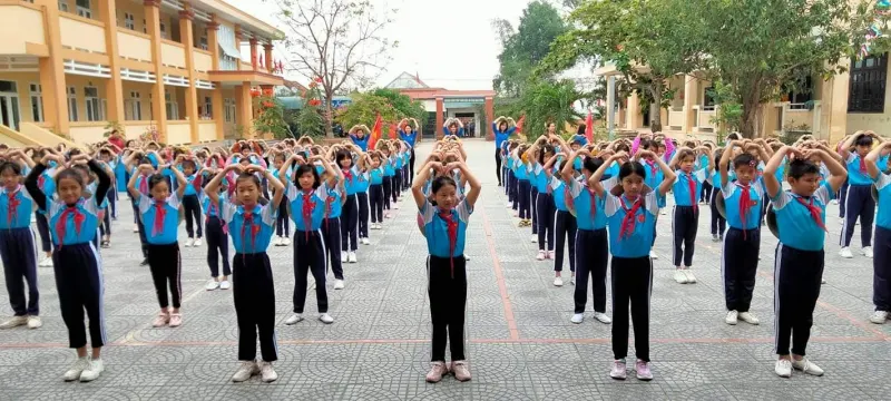 Trường Tiểu Học Số 2 Quảng Hòa