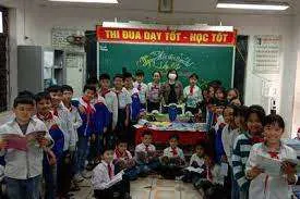 Trường tiểu học Vạn Ninh