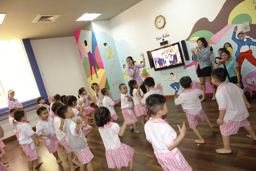 Trường mầm non Hồng Ân