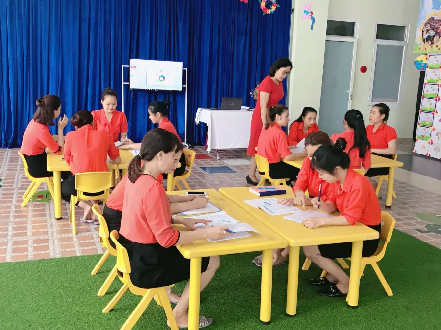 Trường mầm non Ngôi Sao Việt - Huỳnh Tấn Phát, Hải Châu