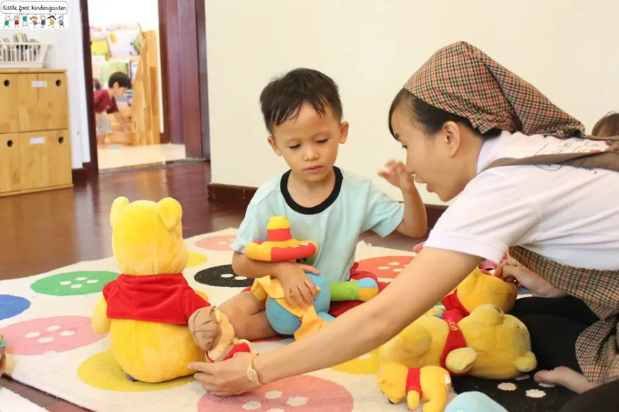 Trường mầm non Chân Xinh (Little Foot)