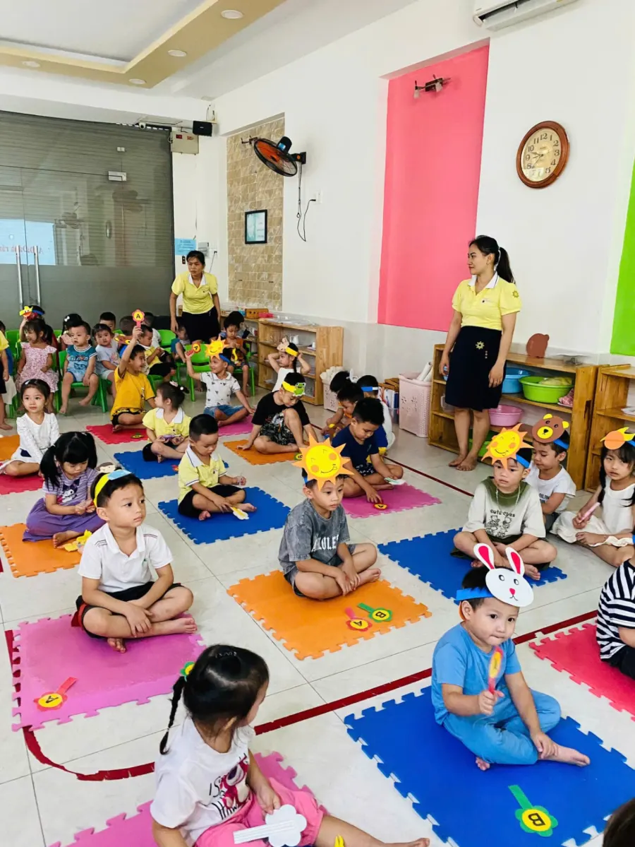 Trường Mầm Non Happy School Montessori