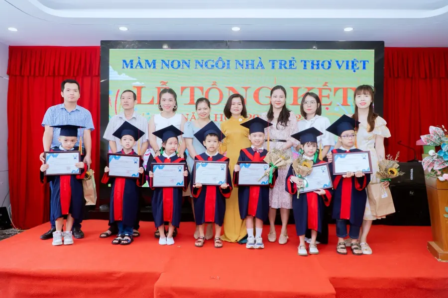 Mầm Non Ngôi nhà Trẻ Thơ Việt (CaSa Viet Montessori)