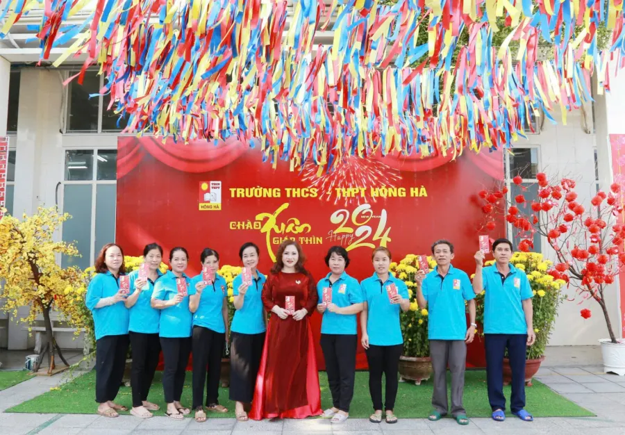 Trường THCS - THPT Hồng Hà