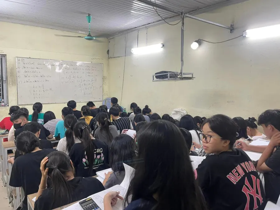 Luyện thi Thành Đạt Việt Trì