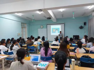 Tiếng Trung công xưởng Hà Nam - Huy Tường