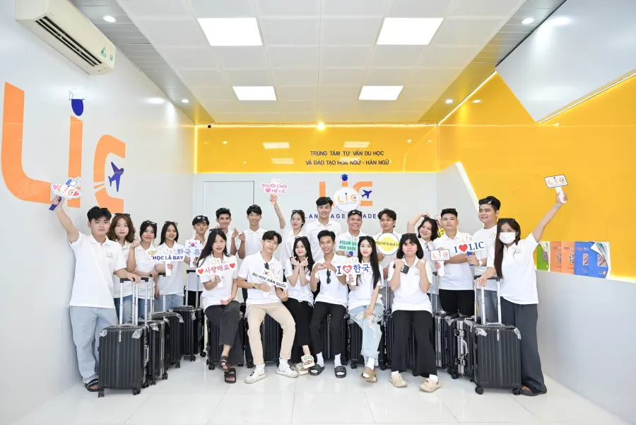 Ngoại ngữ LIC