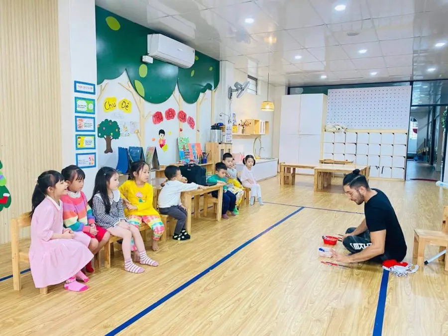 Hệ thống Mầm non Kid’s Kingdom song ngữ Montessori - Định Công