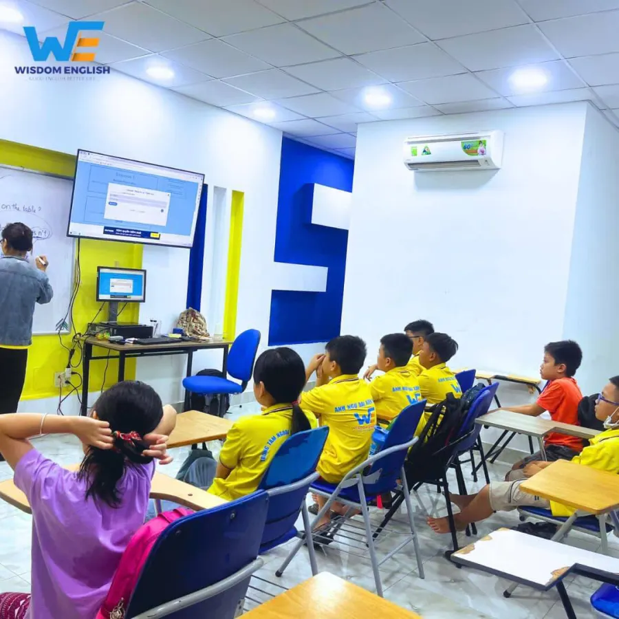 Trung Tâm Anh Ngữ Đại Kiến Minh - Wisdom English - TP Thủ Đức