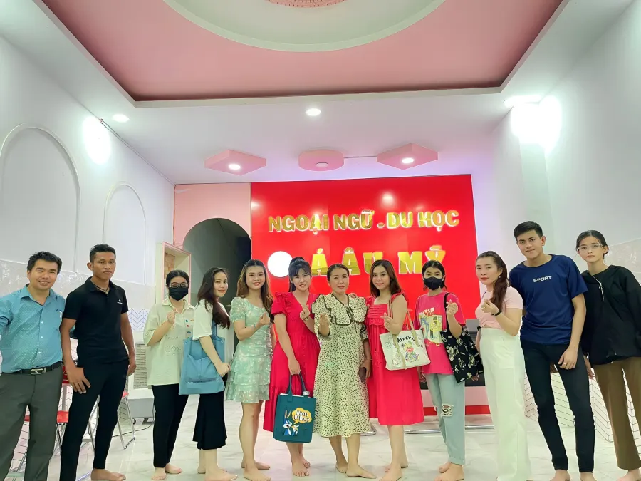 Trung tâm Ngoại Ngữ H2T Education Bến Cát