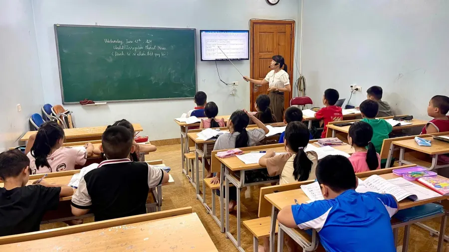 Trung tâm dạy thêm Thầy Hoàng