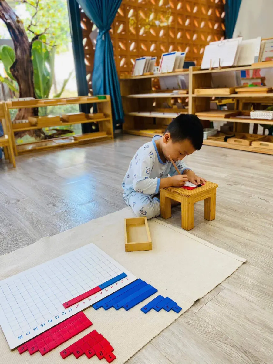 Trường Mầm Nhỏ Montessori