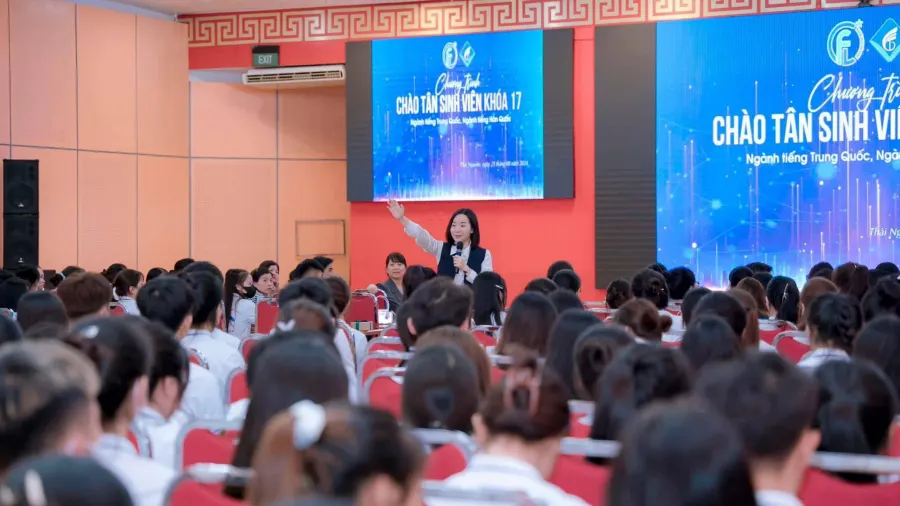 Trung tâm Ngoại ngữ Hà Ninh