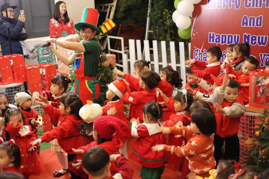 Trường Mầm Non Ánh Sáng