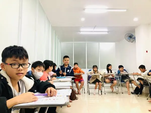 Trung tâm Ngoại Ngữ Quốc tế Âu Việt Cs1