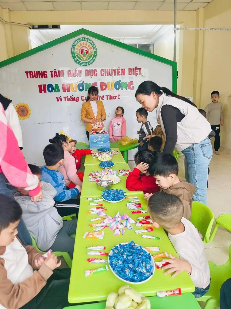 Hệ thống Giáo dục chuyên biệt Hoa Hướng Dương