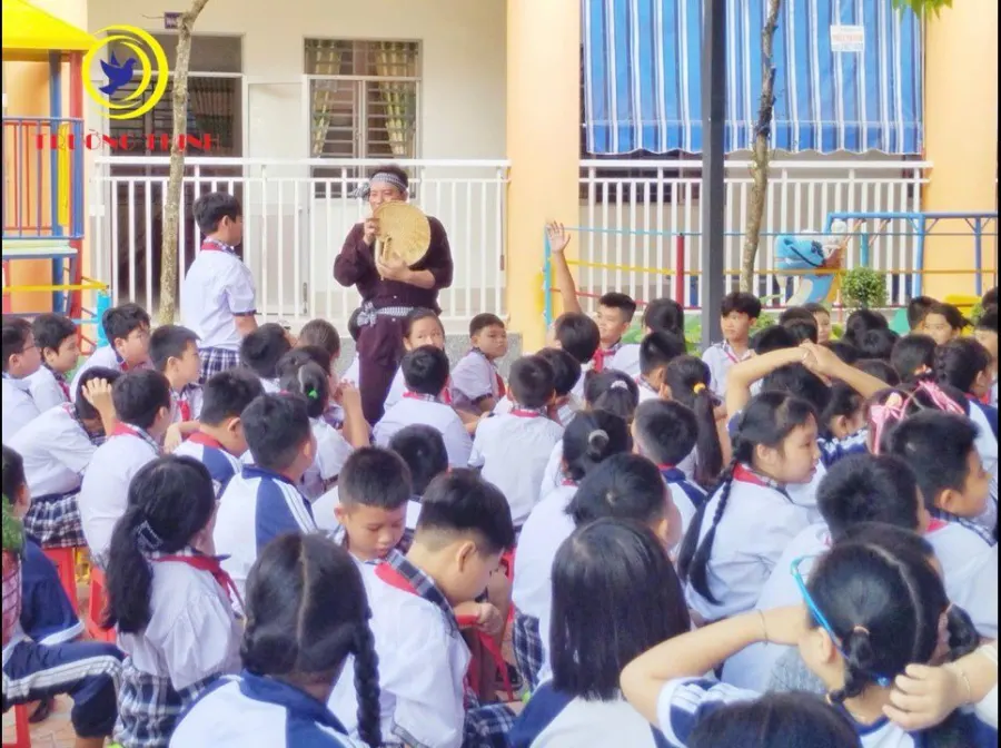 Trung tâm Khoa học Giáo dục và Đào Tạo Trường Thịnh