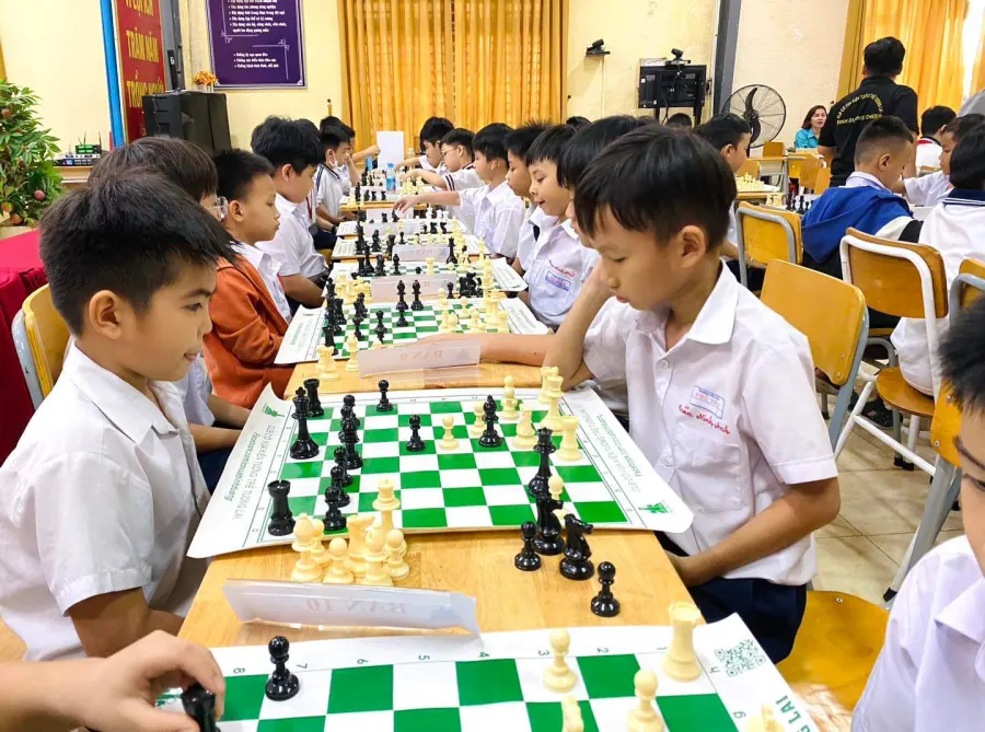 Câu lạc bộ Kiệt Tướng trẻ Tương lai 1