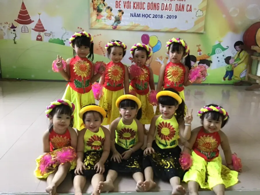 Trường mầm non Hồng Đào