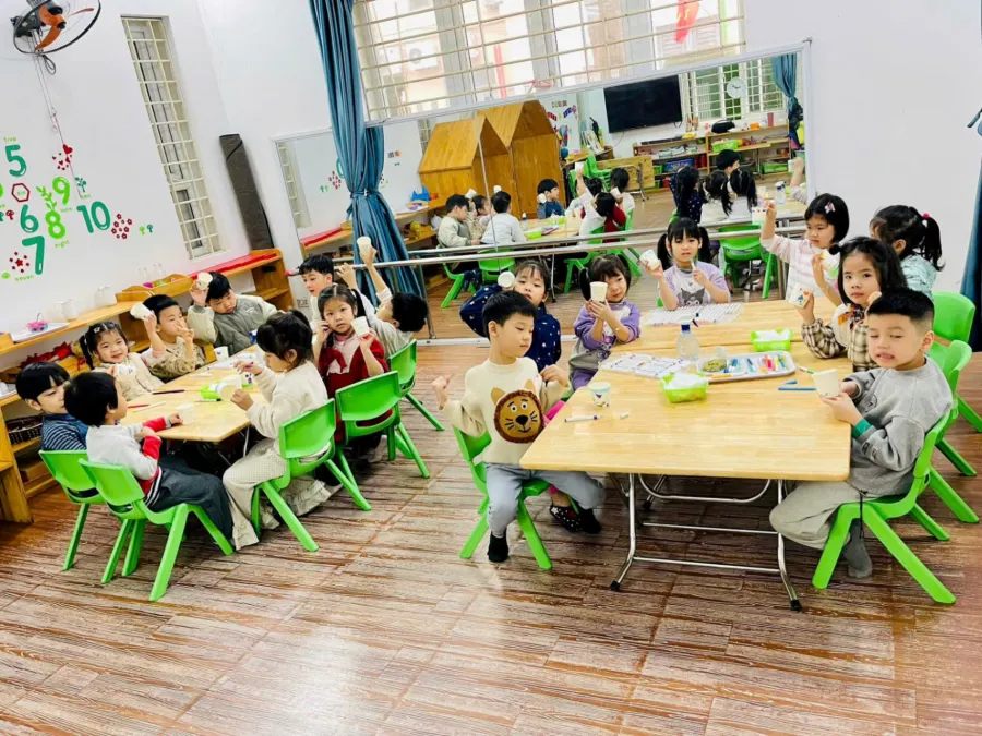 Trường Mầm non IQ Montessori Kindergarten