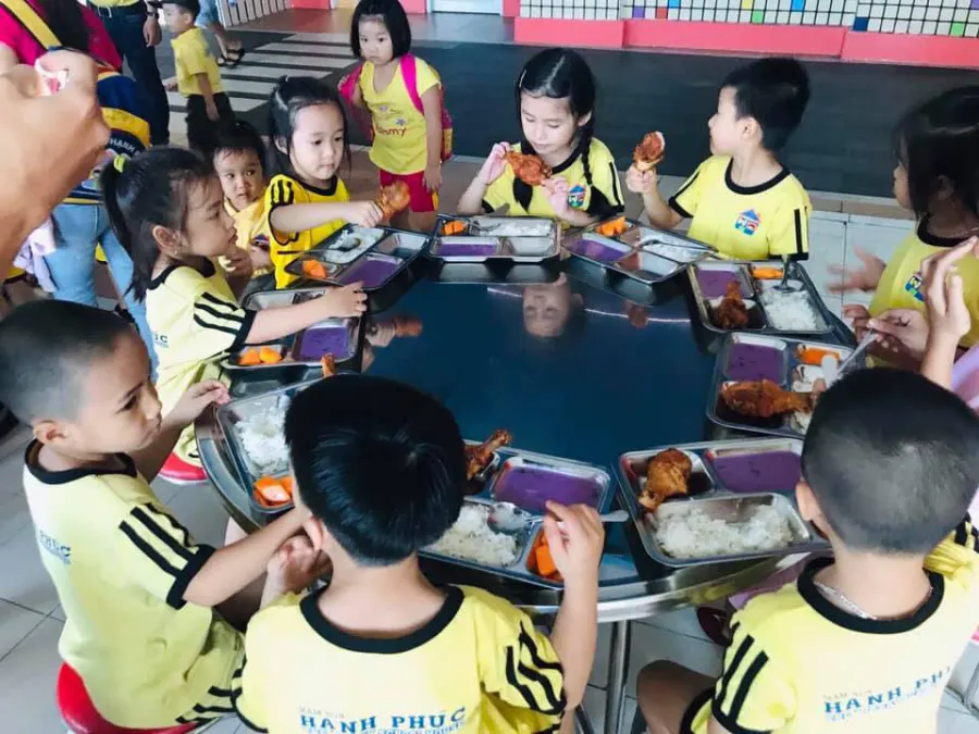 Trường mầm non Hạnh Phúc
