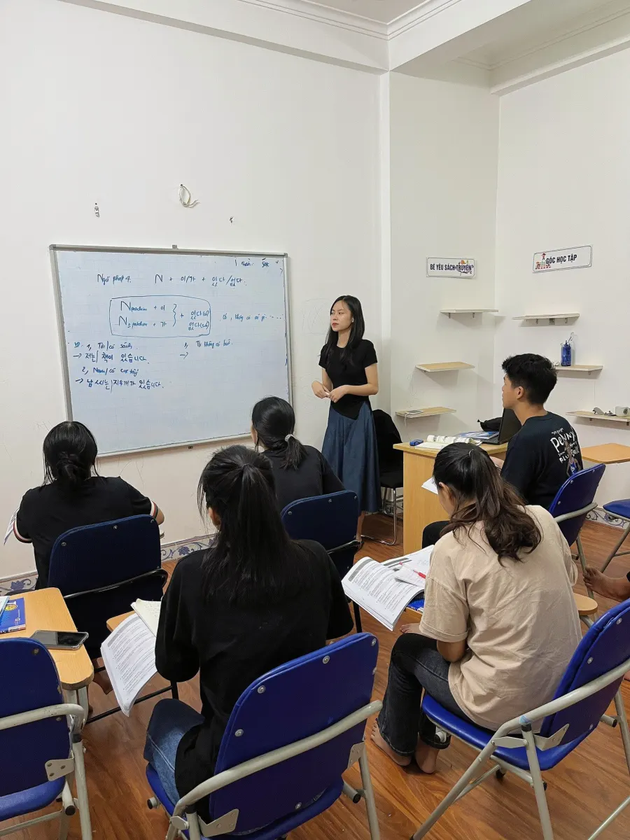 Trung tâm Du Học Các Nước Sky Pacific Edu
