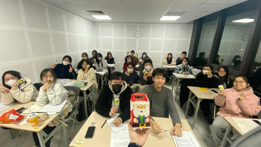 Trung tâm luyện thi The IELTS Workshop