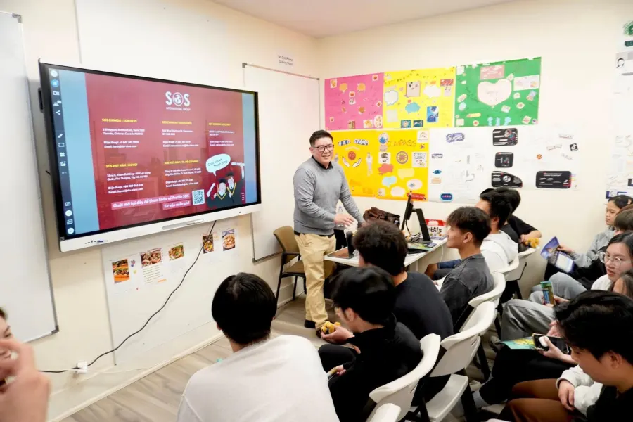 Trung tâm Du Học Canada SOS