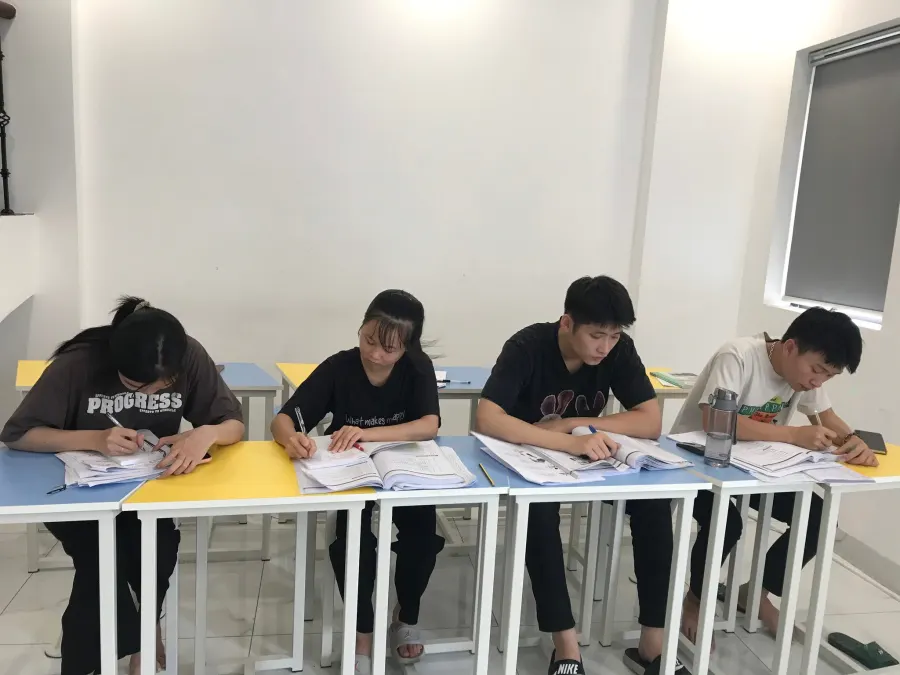 Trung tâm Du học Eximco - Cema Group