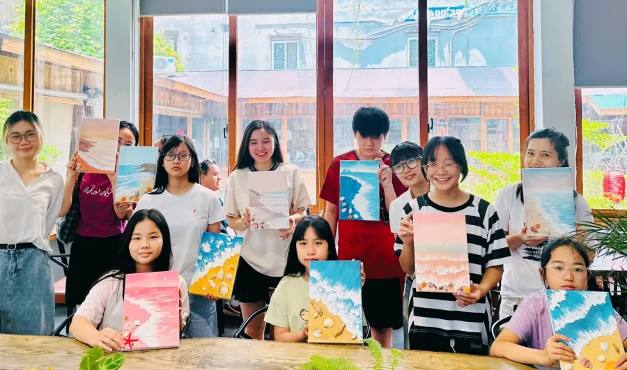 Lớp Vẽ 1618 Art Hub