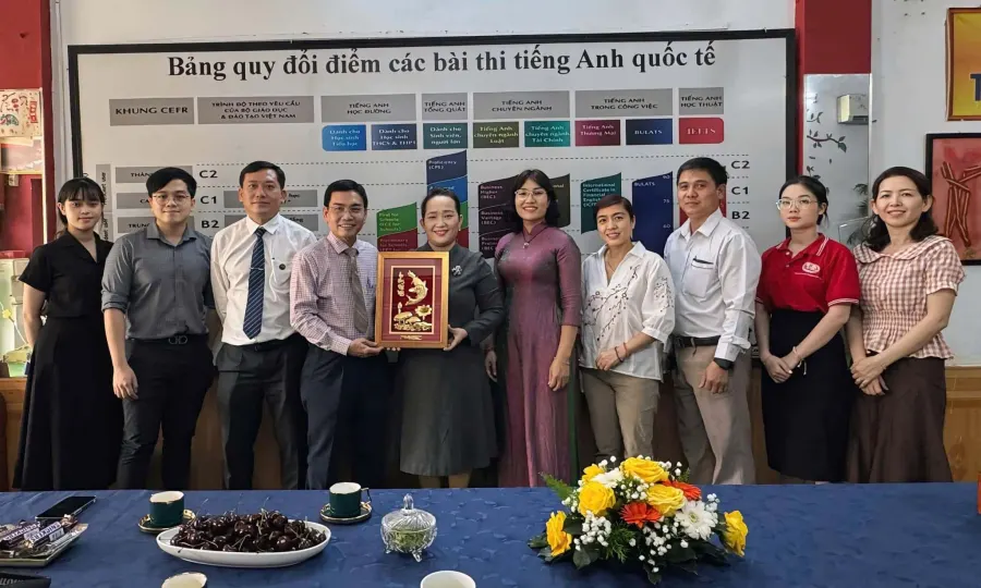 Trung tâm Ngoại Ngữ Quốc Tế Mỹ AIES